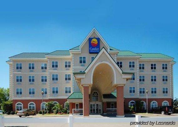 Quality Inn & Suites I-35 E-Walnut Hill Dallas Exterior foto